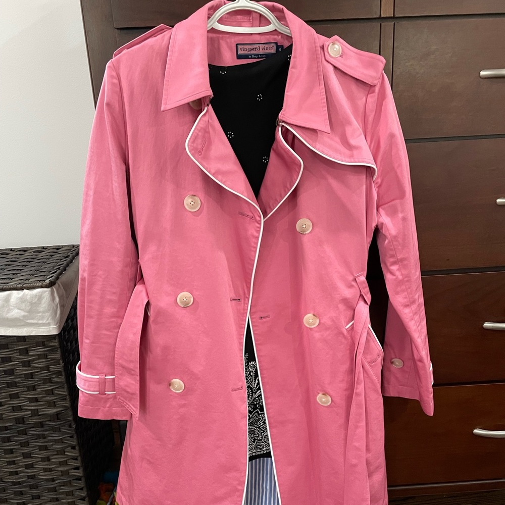 Vintage vineyard vines trench spring jacket pink